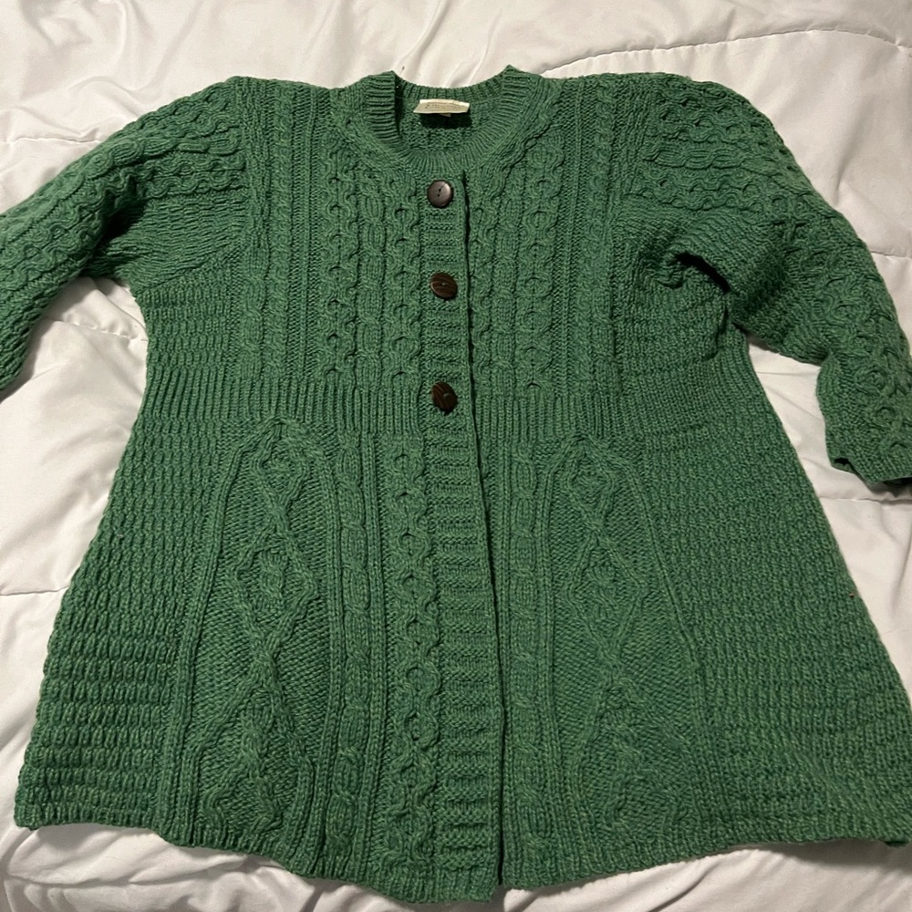 Kilronan merino wool green cable sweater